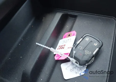 2019 Chevrolet Silverado 1500 Rst from USA, damaged, VIN 1GCRYEEK6KZ362131